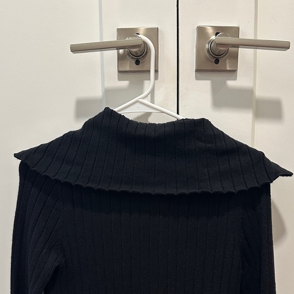 Universal Thread Black Ribbed Zip Sweater - Picture 4 of 4